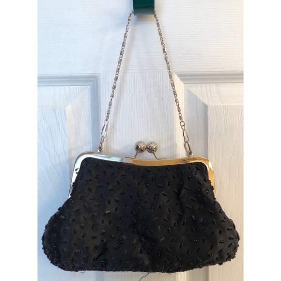 Beaded Clasp Bag - Picture 2 of 4